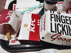 -肯德基(尖岭万达店)