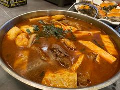 -蚝美人·生蚝海鲜烧烤(茶花园店)