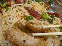 -红鼻子桂林米粉(金唐新光界店)