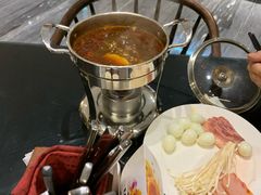 -航空港万怡酒店·万荟轩餐厅(航空港区远航路店)