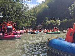 -雅鲁激流探险漂流