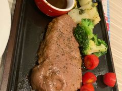 -必胜客(东大桥店)