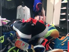 -YONEX苗江运动城(源深店)