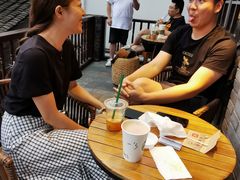 -星巴克臻选(成都宽窄巷子店)