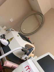 -咪咪专业脱毛连锁机构