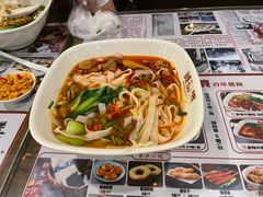 -双燕楼·手工馄饨·汤面小吃(世纪汇店)