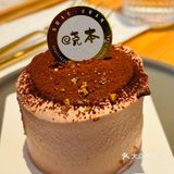 一块蛋糕的时间，足够让心情放晴了