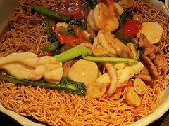 -大头虾越式风味餐厅(光明广场店)