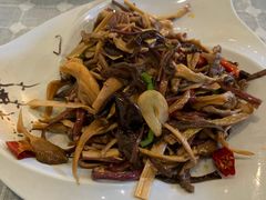 -小厨子私房菜·云南美食店