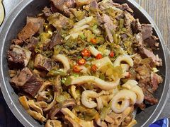 -鼎牛牛炖锅·烤串(温泉路店)