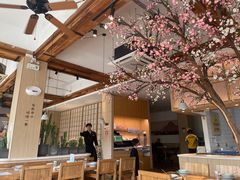 -蜜桃餐厅·伴山(湖滨商业街店)