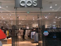 -COS(月星环球港店)