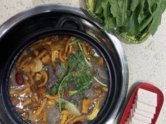 -九寨沟特色牦牛肉汤锅