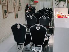-红菇坊鲜汤火锅(橡树湾店)