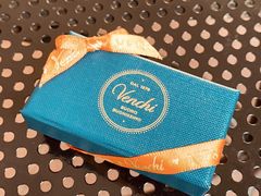 -VENCHI 闻绮(上海佛罗伦萨小镇店)