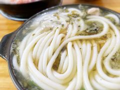 酸菜滑肉粗米线-贵州沾水米线(学田湾店)