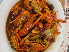招牌油焖大闸蟹-小田油焖小龙虾(双井店)