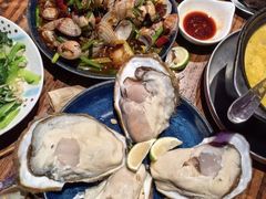 -蚝堡海鲜·威海菜·海肠捞饭·烧烤·亚洲吃蚝公司(幸福门店)