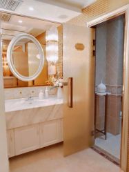 -茜尔维亚修身连锁(杨浦五角场店)