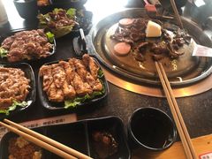 -赞酱川式烤肉(蜀都万达店)