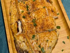 -乡村馕坑肉·烧烤·新疆菜·本地人更爱吃(阿勒泰首店)