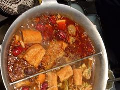 -湊湊火锅·茶憩(新中关购物中心店)