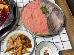 -六婶老火锅(交通大学直营店)