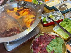 -黔哆哆地摊酸汤火锅(清湖店)