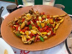 -堂瓦里·33年传统赣菜(第一街区店)