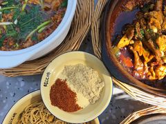 -鹤江桥·红油牛肉粉(SKP店)