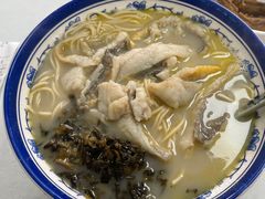 -明呈黄鱼面馆(斜土路店)