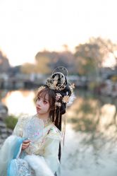 -一揽芳华汉服旗袍体验馆(拙政园店)