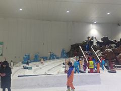 -重庆际华园室内极限运动中心