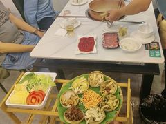 -菌海森林·非遗野生菌火锅(西山区滇池路摩根道店)