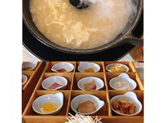 -飞虎过桥米线(翠湖店)