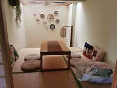 -小草屋轰趴馆别墅派对新场团建家庭聚会