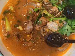 -何记花甲(海岸城旗舰店)