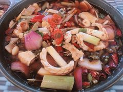 -去吃小龙虾·江湖菜·烧烤(南滨路店)