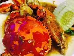-J Daeng Seafood