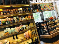 -星巴克臻选(湖滨道店)