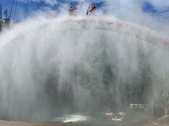 -仙人谷漂流景区