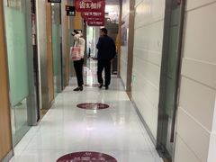 -雅悦齿科(顾村公园店)