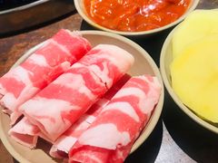 -四小区火锅·巷子里的重庆火锅(花照壁店)
