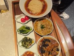 -松鹤面馆·古法焖肉面(观前店)