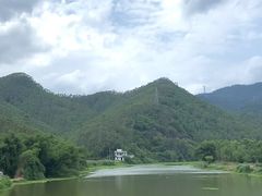 -将军陂美食山庄·瓦缸炭烧鸡