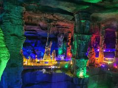 -泰安地下龙宫景区