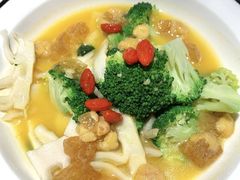 -太二酸菜鱼(菱角湖万达店)
