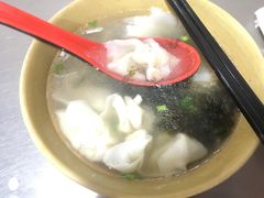 馄饨-老上海食惠裡小籠包生煎包