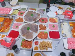 -海底捞火锅鲜切牛肉主题店(长寿路店)