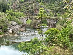 -高荡千年布依古寨旅游景区
